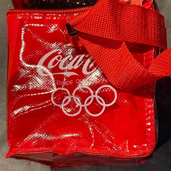 Coca Cola mini cooler, 2008 Beijing Olympics. - Picture 3 of 6